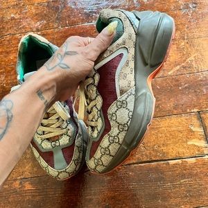 - Gucci Sneakers